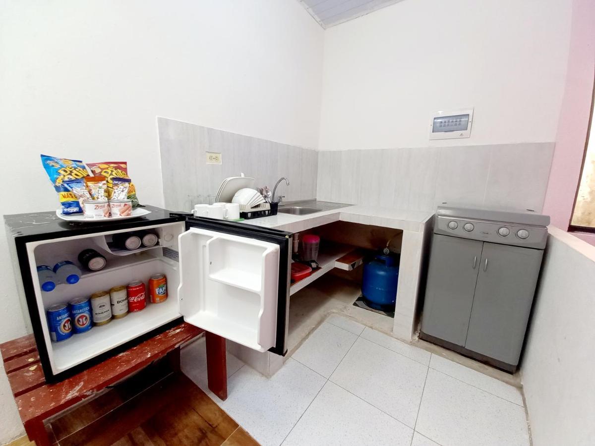 לטיסייה Apartamentos Cerca Al Aeropuerto מראה חיצוני תמונה